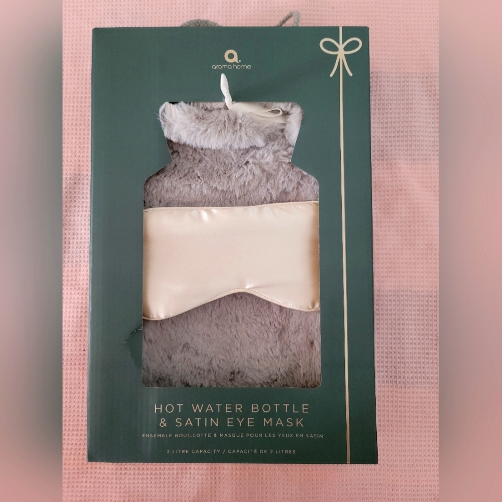 🥳 HOST PICK 🥳 Hot Water Bottle Gift Set